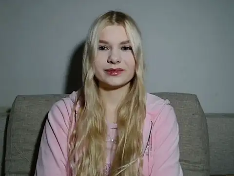 GeorginaLovely online show from 01-15-26, 04:11