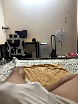 Snapshot of battman4488 chatting on 12-20-25, 03:52 battman4488 online show from 12-20-25, 03:52