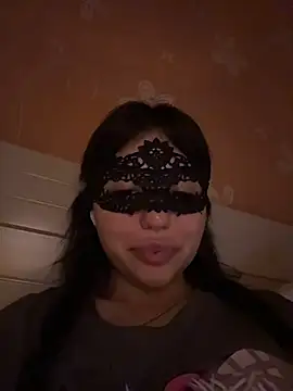 SilkyMira online show from 03-21-26, 08:34