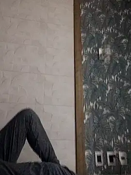 Snapshot of xxx93740 chatting on 03-13-25, 07:53 xxx93740 online show from 03-13-25, 07:53