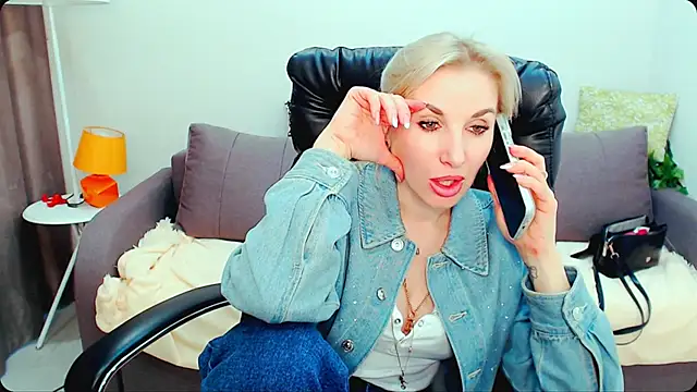 Hanna--Sweet online show from 04-30-26, 11:16