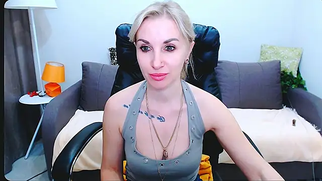 Hanna--Sweet online show from 05-02-26, 02:33