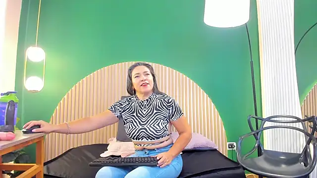 dahianeconnor online show from 02-10-26, 12:20