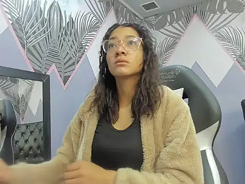 Snapshot of Jadde_Greyy_ chatting on 12-14-25, 11:48 Jadde Greyy online show from 12-14-25, 11:48