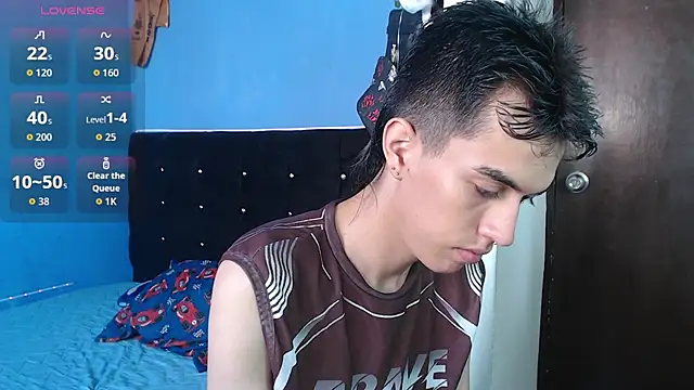 Juan Gomezz26 online show from 05-14-26, 09:21