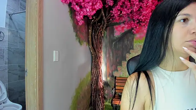 marahanson  online show from 12-17-25, 12:00