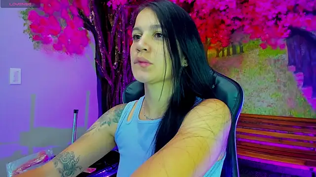 marahanson  online show from 01-12-26, 02:00