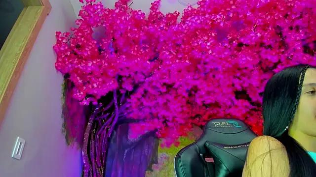 marahanson  online show from 01-15-26, 07:39