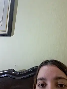 Snapshot of Jas_dexire chatting on 01-05-26, 05:27 Jas dexire online show from 01-05-26, 05:27