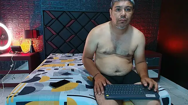 DanteYCeleste online show from 12-21-25, 02:24