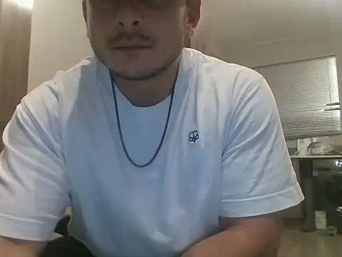 Marcelopret online show from 12-17-25, 03:12