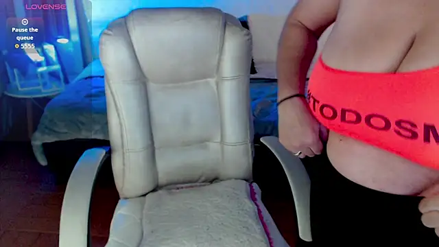 Tiana 27 online show from 03-09-26, 10:58