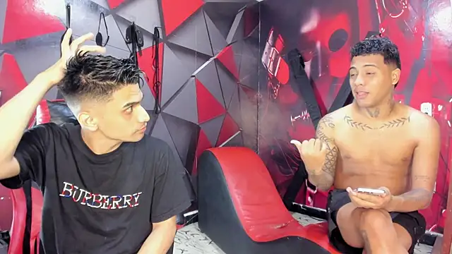 Snapshot of Hot_Boys_69 chatting on 12-23-25, 07:17 Hot Boys 69 online show from 12-23-25, 07:17