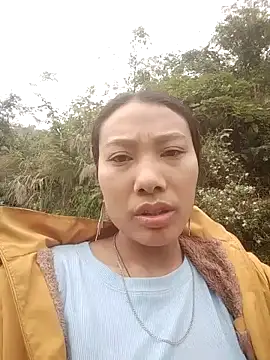 Snapshot of baby8822 chatting on 12-23-25, 12:41 baby8822 online show from 12-23-25, 12:41