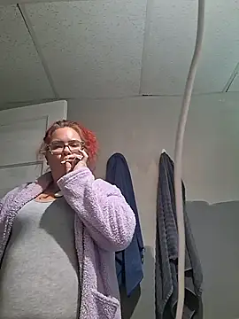 Goddessalizeee online show from 12-18-25, 06:36