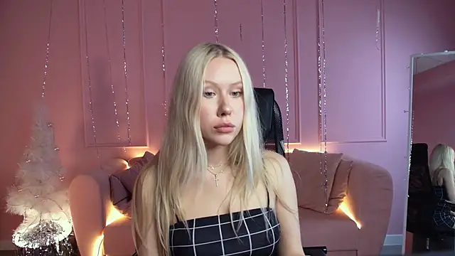 AprilChambers online show from 01-17-26, 02:55