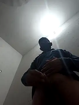 Niteenku online show from 04-20-26, 06:09