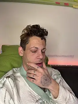 Robbigcum online show from 01-18-26, 09:02