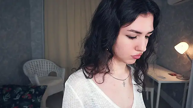 OdetteWitschi online show from 12-19-25, 07:26