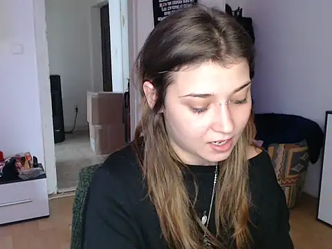 Snapshot of AlienforTwenty chatting on 12-18-25, 09:26 AlienforTwenty online show from 12-18-25, 09:26