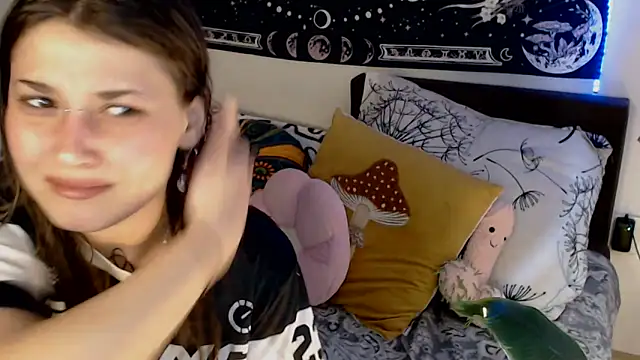 AlienforTwenty online show from 02-27-26, 10:37