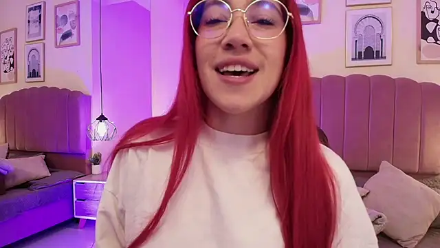 Celestee15  online show from 07-30-26, 11:42