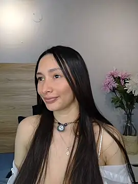 evangelineroos online show from 04-12-26, 02:33