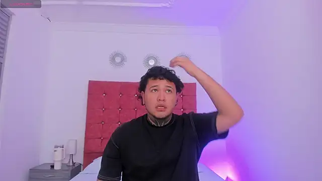 Beele and Evie online show from 03-02-26, 11:39