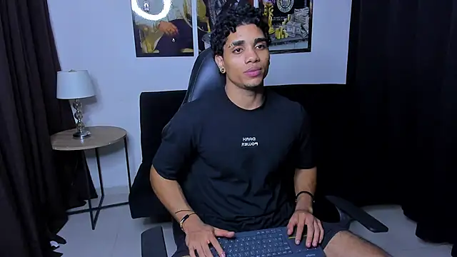 Dustyn Michelle1 online show from 02-28-26, 04:46