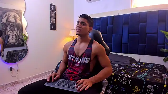 Dustyn Michelle1 online show from 05-23-26, 02:21