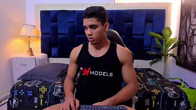 Dustyn Michelle1 online show from 05-28-26, 01:08