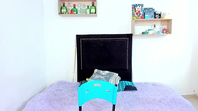 Nico Nocturne online show from 01-15-26, 04:44