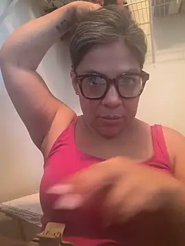 Snapshot of BettyWhispers chatting on 02-16-26, 04:03 BettyWhispers online show from 02-16-26, 04:03