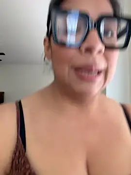 Snapshot of BettyWhispers chatting on 02-22-26, 07:23 BettyWhispers online show from 02-22-26, 07:23