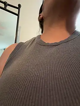 Snapshot of BettyWhispers chatting on 03-08-26, 06:23 BettyWhispers online show from 03-08-26, 06:23