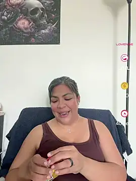 BettyWhispers online show from 06-07-26, 03:49