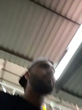 jamess 0 online show from 04-10-26, 09:41