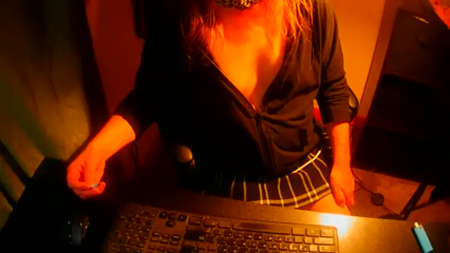 GoodGirlKelly online show from 05-11-26, 02:50