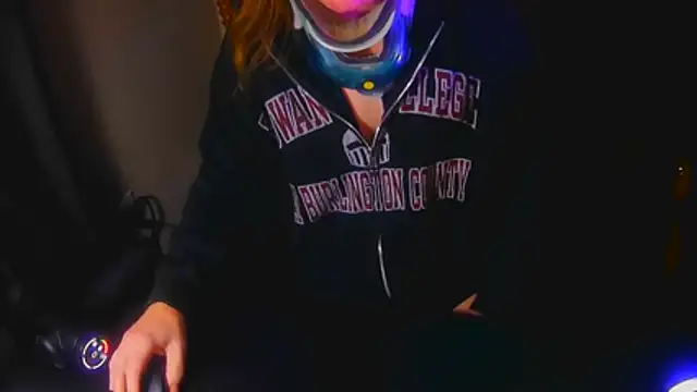GoodGirlKelly online show from 07-15-26, 07:13