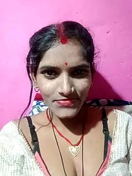 Snapshot of Punam_sekhavat chatting on 12-18-25, 09:04 Punam sekhavat online show from 12-18-25, 09:04