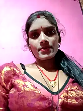 Snapshot of Punam_sekhavat chatting on 12-20-25, 03:30 Punam sekhavat online show from 12-20-25, 03:30