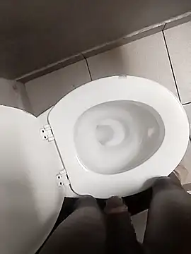 TheeblackDivckgiver online show from 04-17-26, 02:09