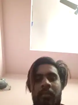 Snapshot of suhxil79 chatting on 12-14-25, 03:39 suhxil79 online show from 12-14-25, 03:39