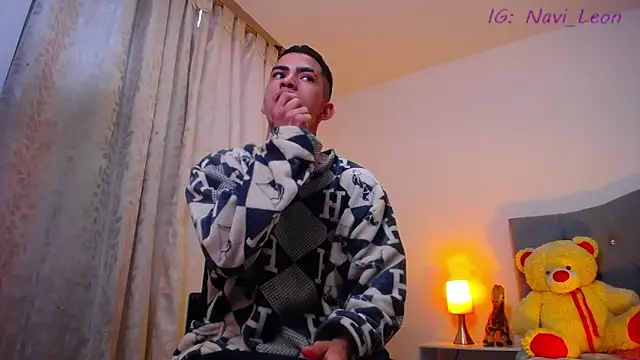 TOMBOYSEXX online show from 02-03-26, 11:37