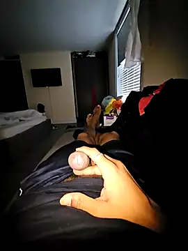 Gnax1 online show from 01-19-26, 09:24