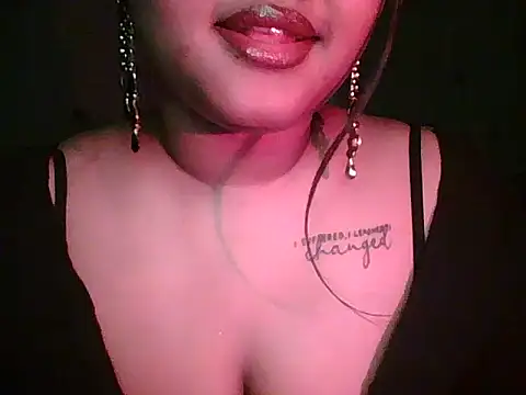 Snapshot of sonal-6 chatting on 03-12-26, 07:31 sonal-6 online show from 03-12-26, 07:31