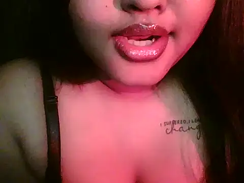 Snapshot of sonal-6 chatting on 04-14-26, 07:20 sonal-6 online show from 04-14-26, 07:20