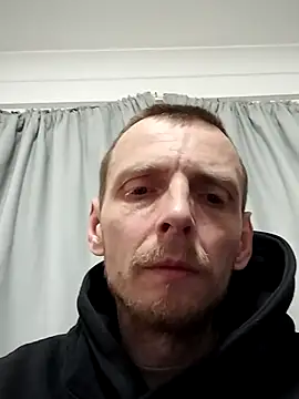 Snapshot of CrookedBunk3527 chatting on 12-21-25, 07:15 CrookedBunk3527 online show from 12-21-25, 07:15