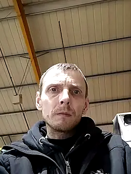 Snapshot of CrookedBunk3527 chatting on 01-07-26, 04:09 CrookedBunk3527 online show from 01-07-26, 04:09