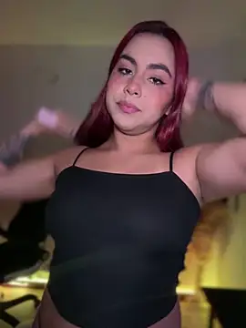 Snapshot of Zarahs_Blare1 chatting on 03-02-26, 11:33 Zarahs Blare1 online show from 03-02-26, 11:33